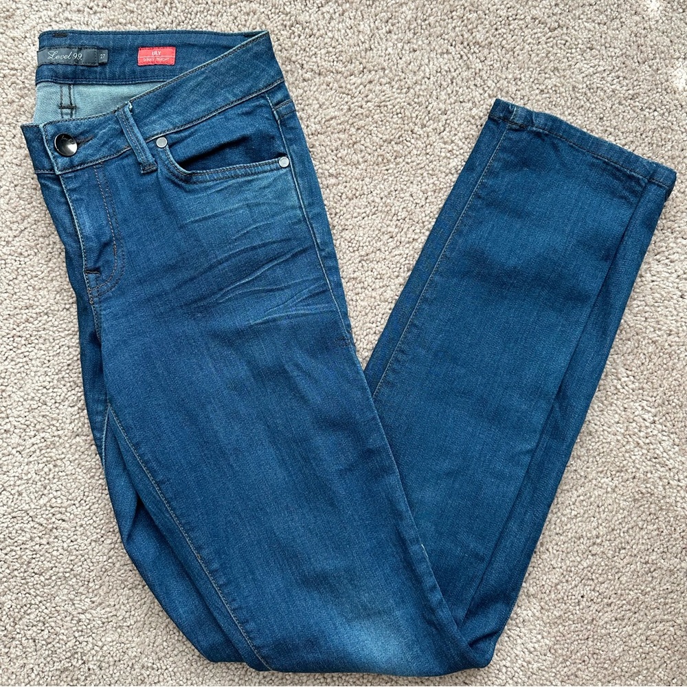 Level 99 Lily Skinny Straight